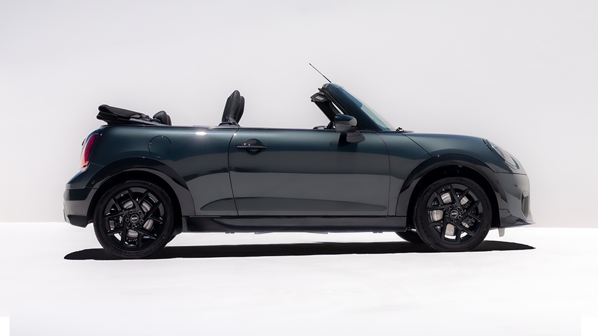 Mini Convert MINI Convertible S JCW Pack Specs & Images | MINI India – MINI India ...
